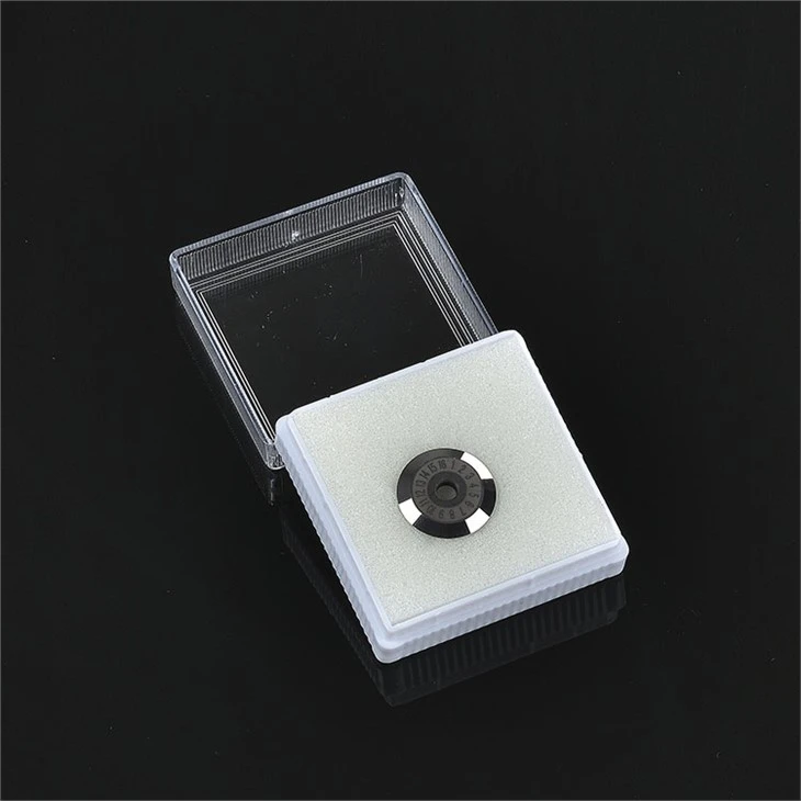 Optical Fiber Blade